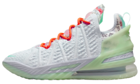 LeBron18