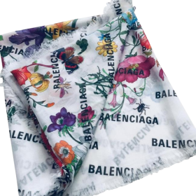 Écharpe en soie à imprimé Flora Gucci x Balenciaga